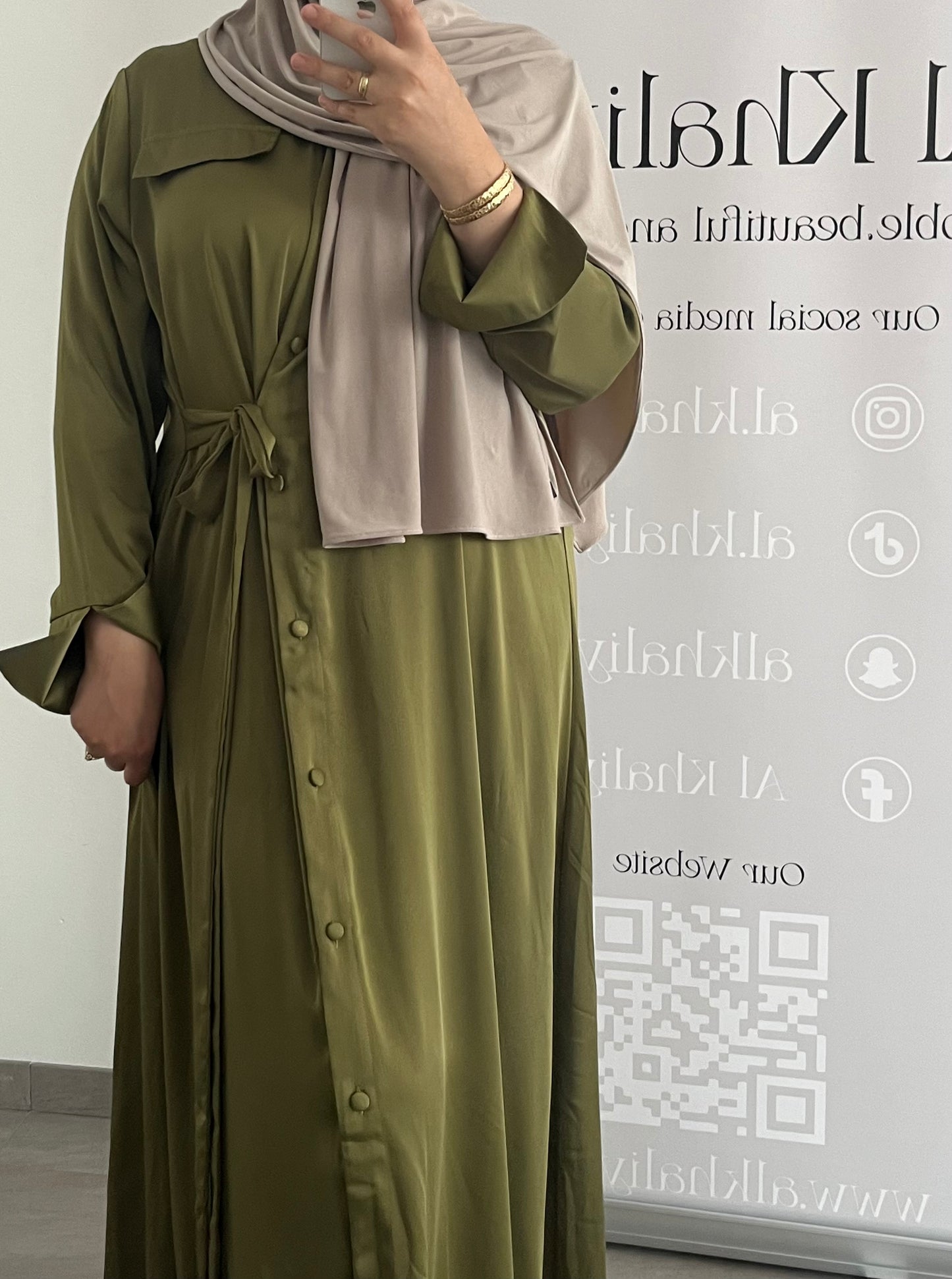Yasmina dress olive green